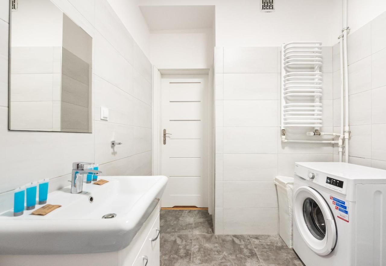 Old Town 5-Bedroom Apartment Warszawa Zewnętrze zdjęcie